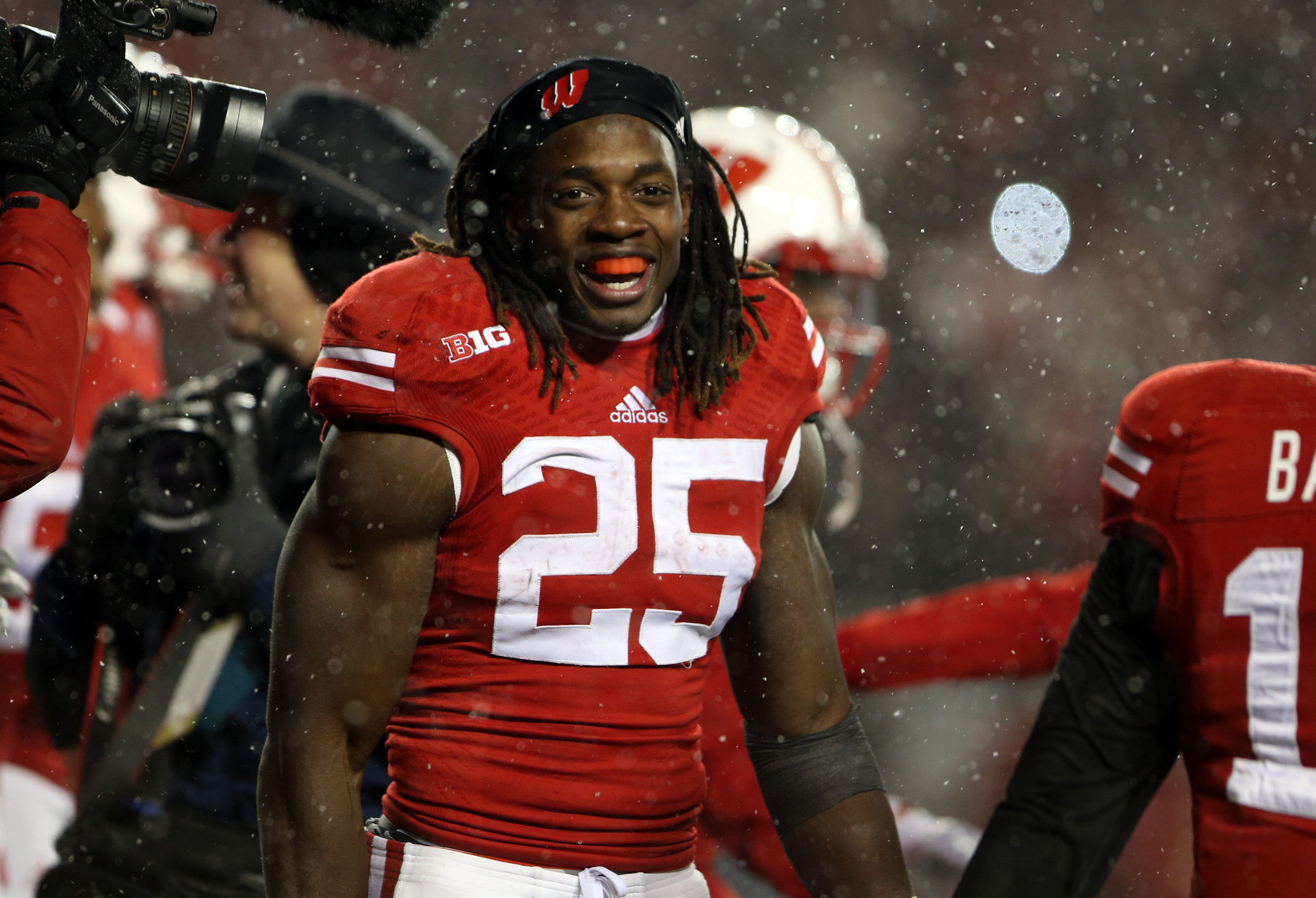 NFL Draft 2015: Wisconsin's Melvin Gordon drafted 15th overall in