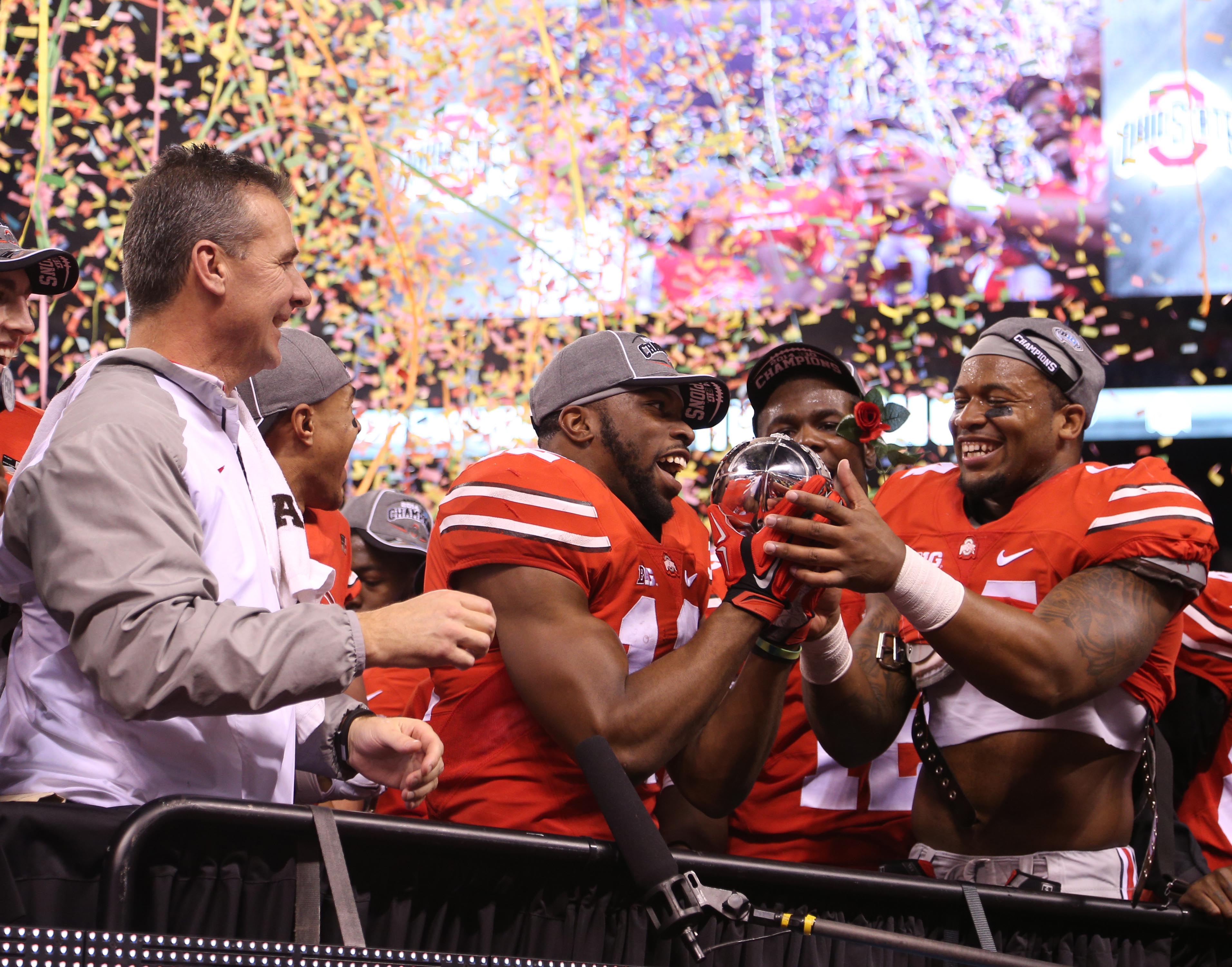 Ohio State rolls to 590 victory over Wisconsin in Big Ten title game