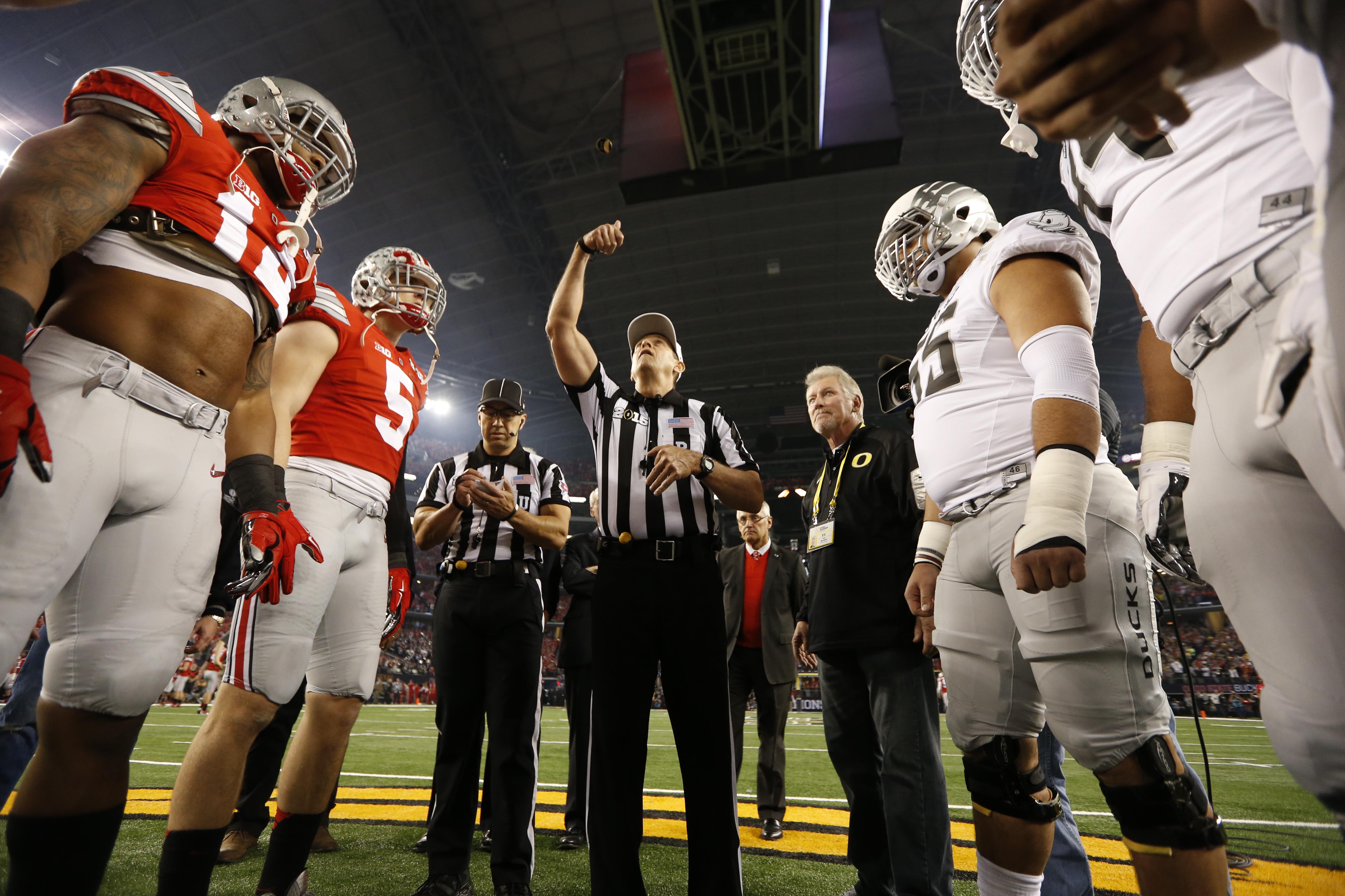 Gallery Collecting the best photos from Ohio State vs. Oregon Big