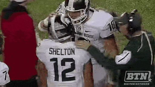 Shelton-sidelines