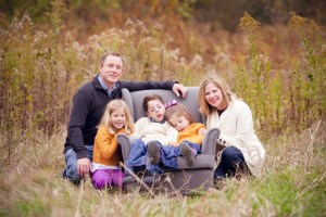 Tracy and Jennifer VanHoutan and their children