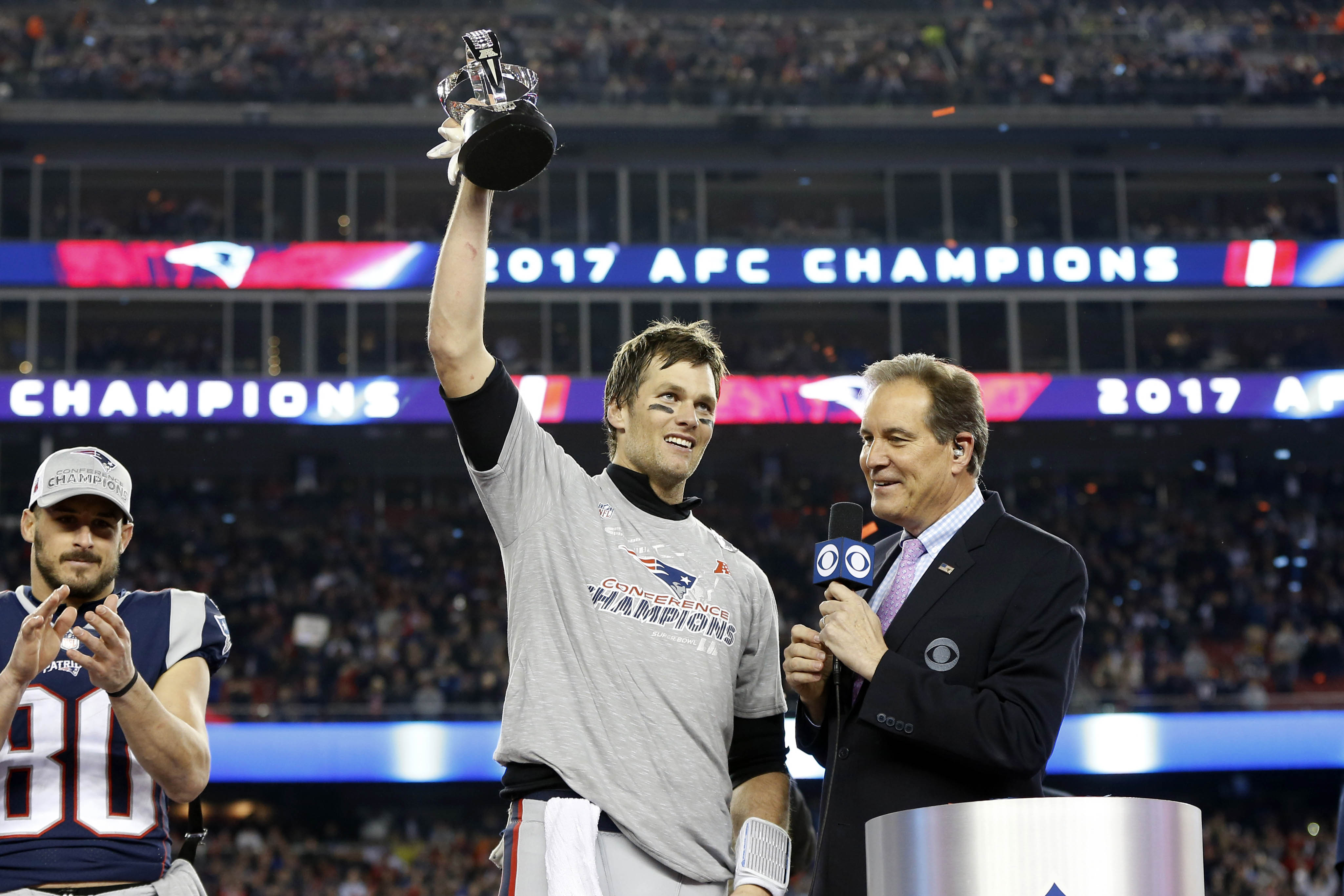 Tom Brady highlights 15 former Big Ten stars on Super Bowl LII rosters