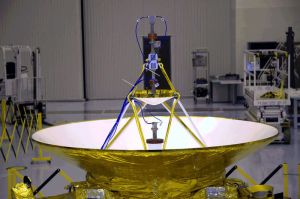 An image of the New Horizon's spacecraft with the Ohio State University designed antenna.