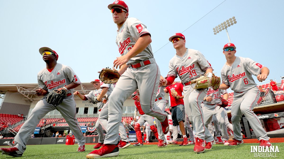 mlb first year player draft